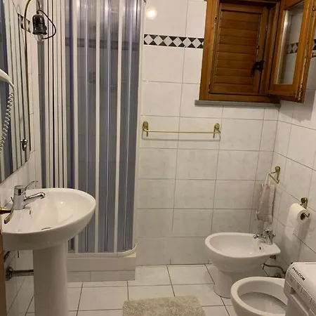 U'giruni 3* San Donato di Ninea